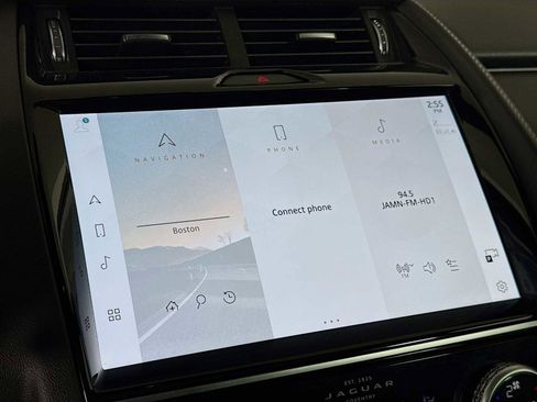 Used 2024 Jaguar E-PACE R-Dynamic SE image 13