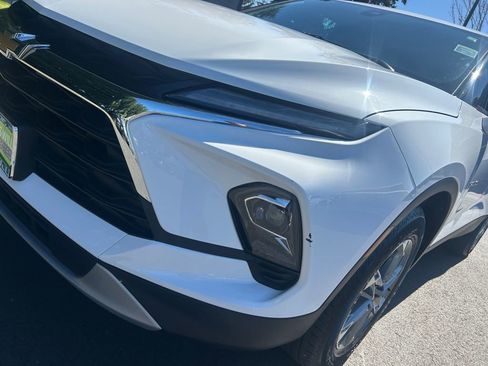 Used 2025 Chevrolet Blazer LT AWD/4WD image 36