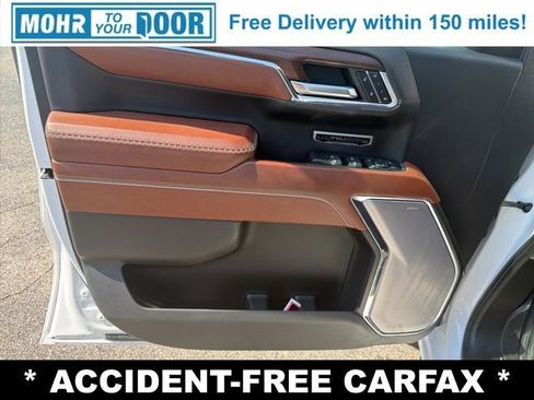 Used 2024 GMC Sierra 1500 Denali Ultimate image 13