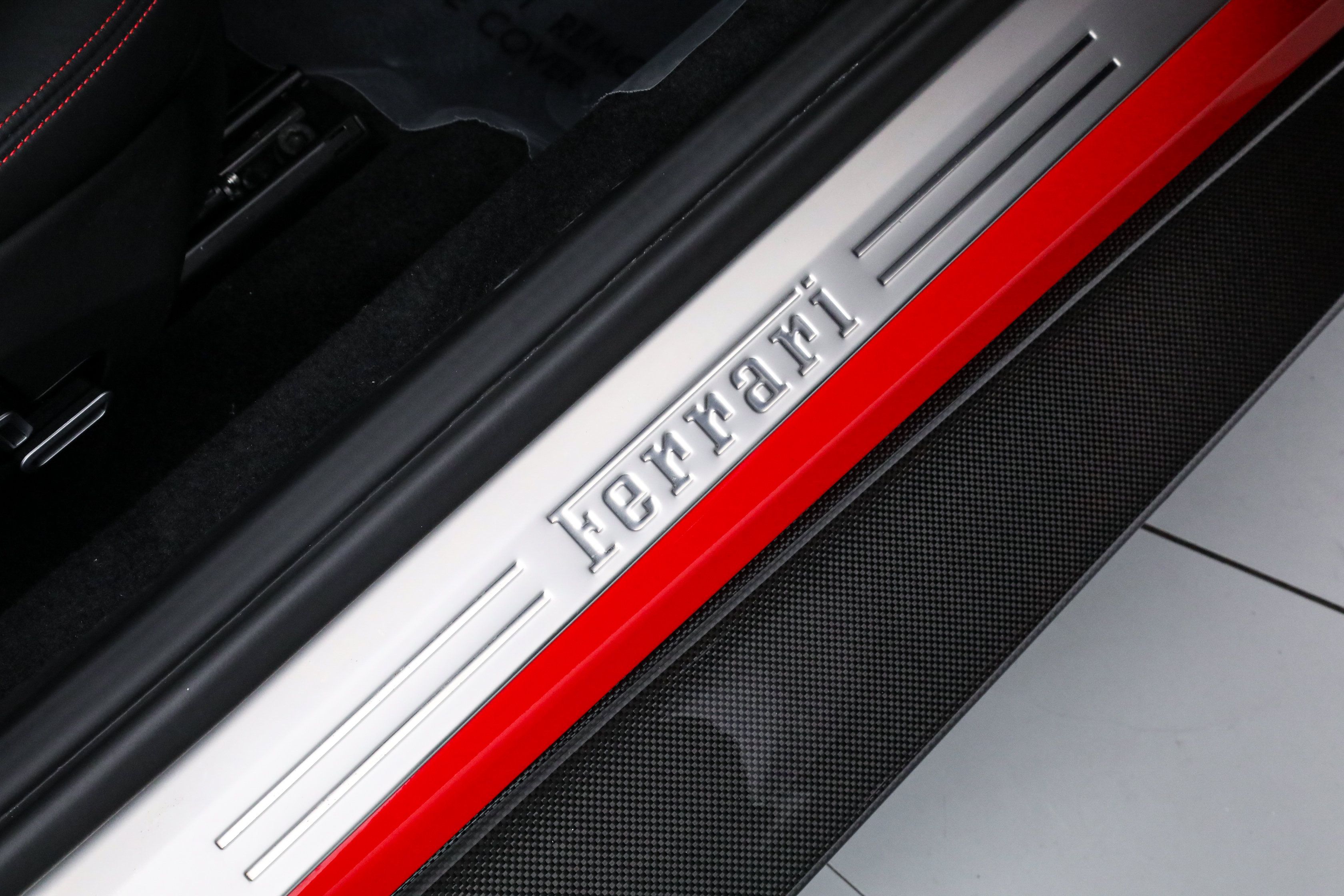 Certified 2023 Ferrari Roma RWD image 23