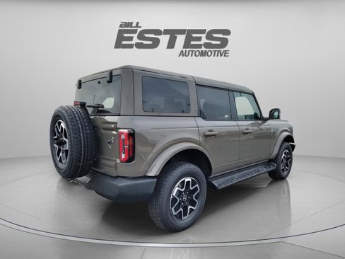 New 2025 Ford Bronco Outer Banks AWD/4WD image 3