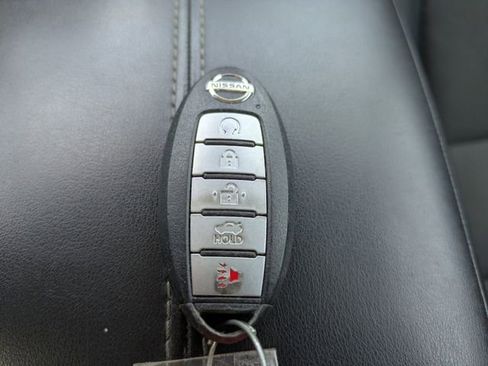 Used 2021 Nissan Sentra SV FWD image 28
