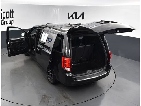 Used 2019 Dodge Grand Caravan GT FWD image 31