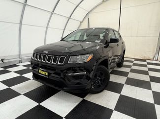 Used 2021 Jeep Compass Sport image 1