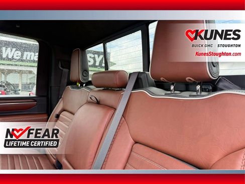 Used 2024 GMC Sierra 2500 Denali Ultimate AWD/4WD image 42
