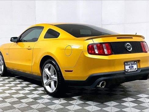 Used 2011 Ford Mustang GT Premium w/ Security Pkg image 11
