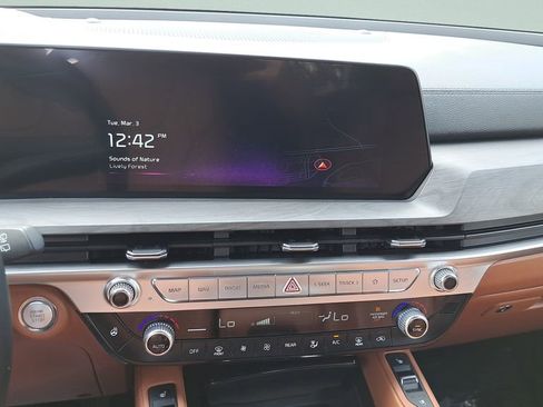 Used 2023 Kia Telluride EX X-Line image 17