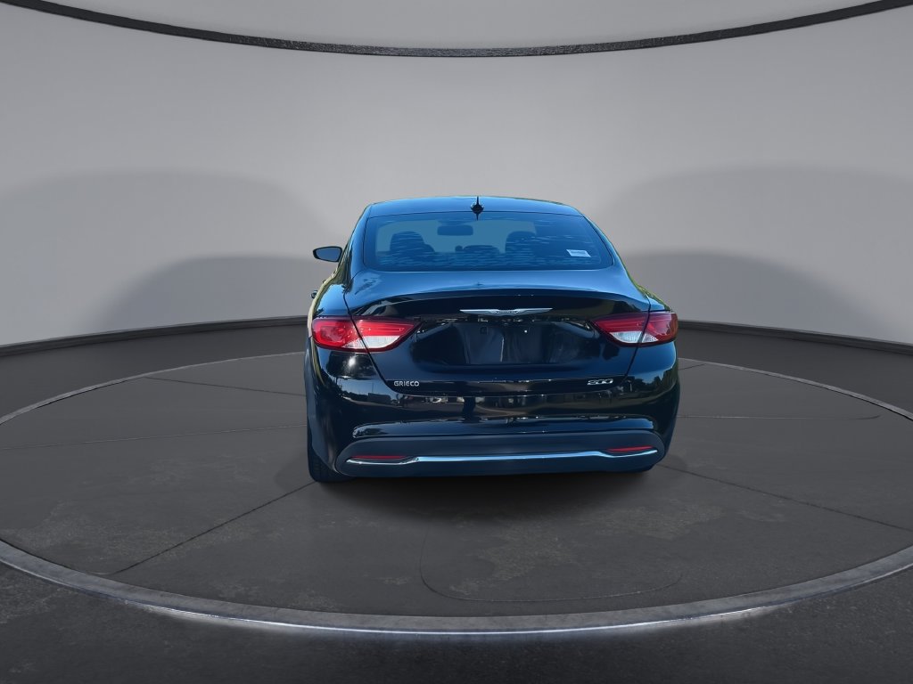 Used 2016 Chrysler 200 Limited FWD image 9