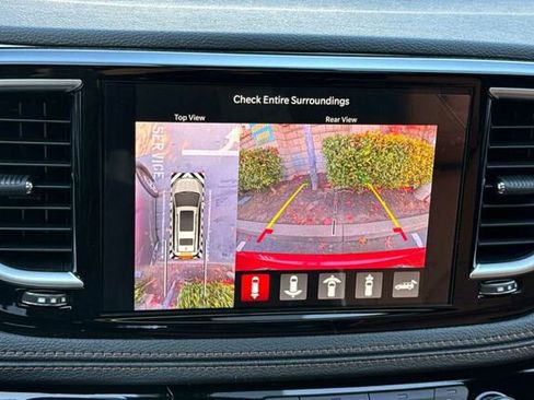 New 2026 Chrysler Pacifica Pinnacle image 19