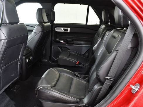 Used 2024 Ford Explorer ST AWD/4WD image 16