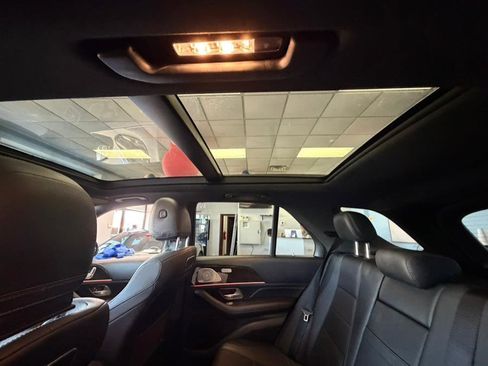 Used 2020 Mercedes-Benz GLE 350 4MATIC image 35