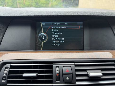 Used 2011 BMW 535i xDrive Sedan AWD/4WD image 20