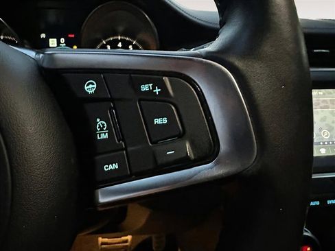 Used 2020 Jaguar E-PACE R-Dynamic S image 13