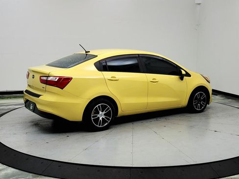 Used 2016 Kia Rio LX w/ Power Package FWD image 5