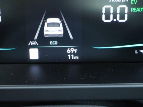 New 2026 Hyundai Elantra Blue image 30