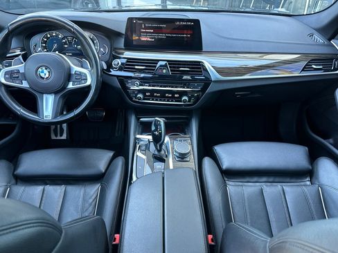 Used 2018 BMW 540i RWD image 17