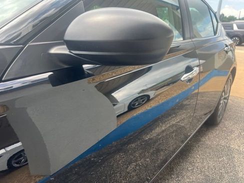Used 2025 Nissan Altima 2.5 SV FWD image 7