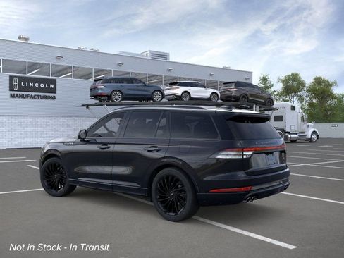 New 2026 Lincoln Aviator Reserve AWD/4WD image 4