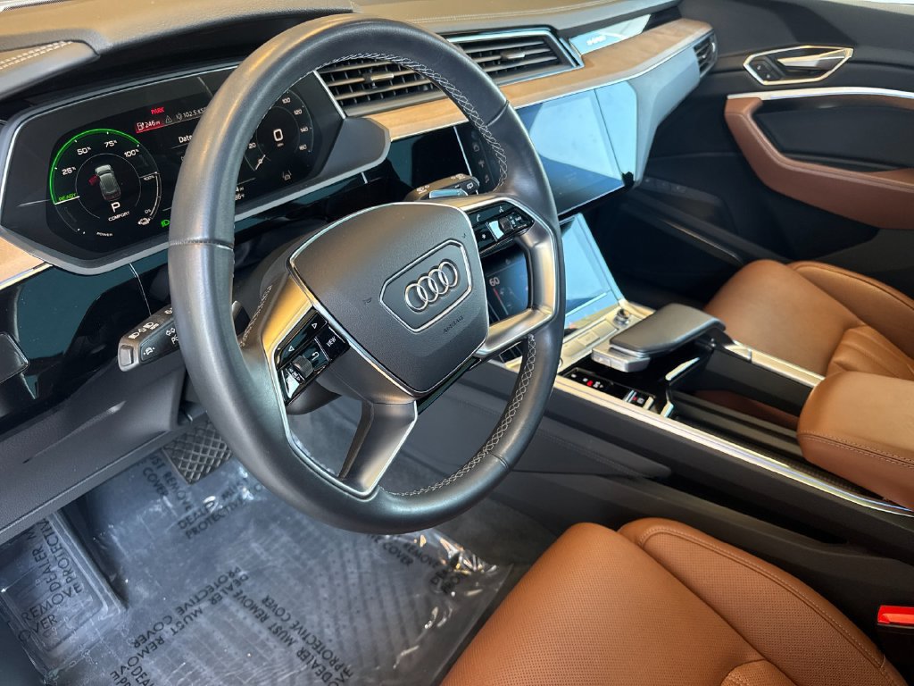 Used 2024 Audi Q8 e-tron Prestige w/ Prestige Package AWD/4WD image 11