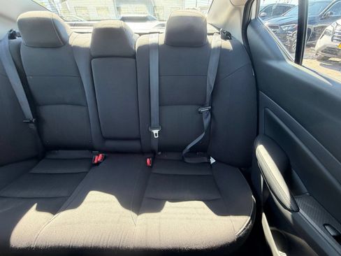 Used 2025 Nissan Altima 2.5 SV FWD image 36