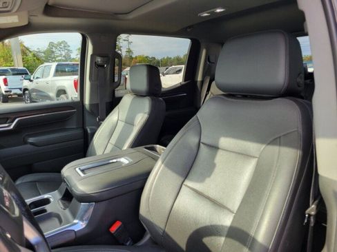 Used 2022 GMC Sierra 1500 SLT w/ SLT Premium Plus Package image 12