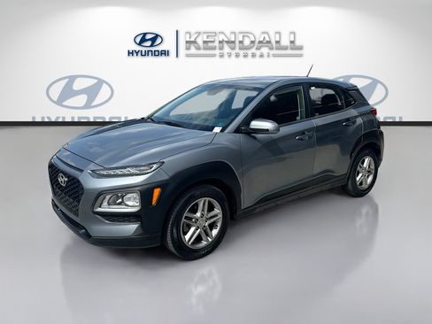 Used 2021 Hyundai Kona SE FWD image 3