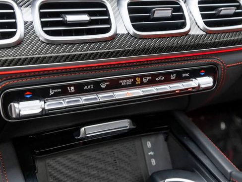 Used 2025 Mercedes-Benz GLE 63 AMG S image 37