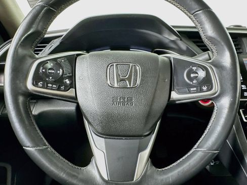 Used 2018 Honda Civic Touring image 37
