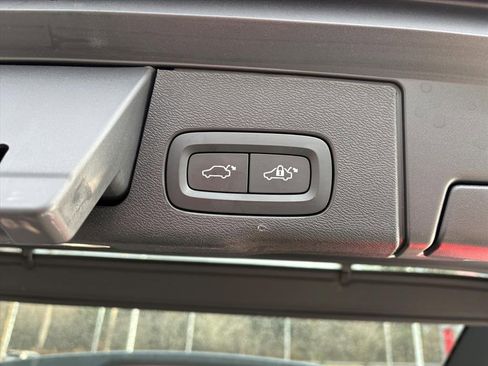 Used 2021 Volvo XC60 T5 Inscription w/ Protection Package Premier image 24