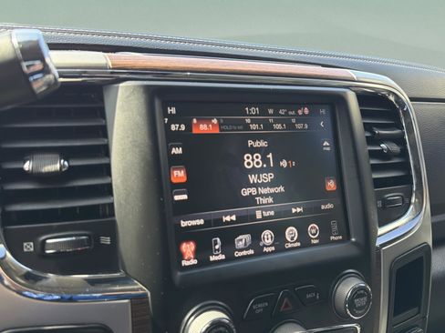 Used 2016 RAM 3500 Laramie image 18