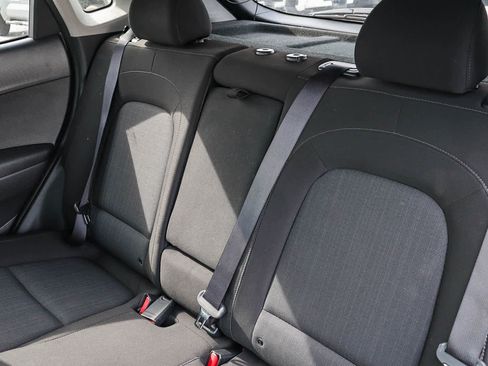 Used 2022 Hyundai Kona SEL image 18