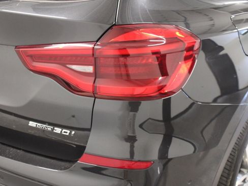 Used 2019 BMW X3 sDrive30i image 11