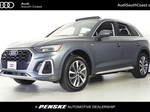 Used 2023 Audi Q5 2.0T Premium w/ Convenience Package AWD/4WD image 1
