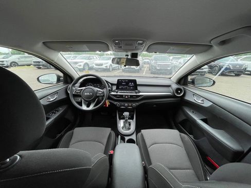 Certified 2023 Kia Forte LX FWD image 19