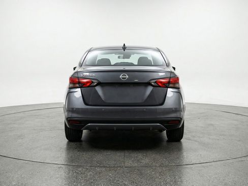 Used 2025 Nissan Versa SV image 7