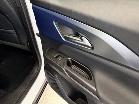 New 2026 Chevrolet Equinox EV LT image 26