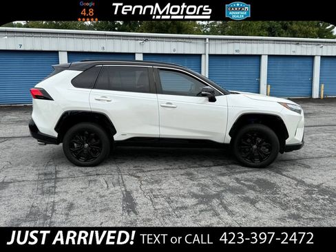 Used 2022 Toyota RAV4 XSE w/ XSE Grade Weather Package AWD/4WD image 4