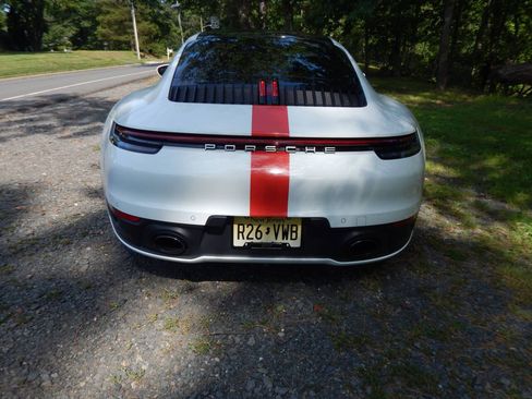 Used 2020 Porsche 911 Carrera image 7