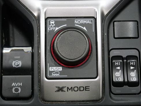 Used 2023 Subaru Forester Premium AWD/4WD image 23