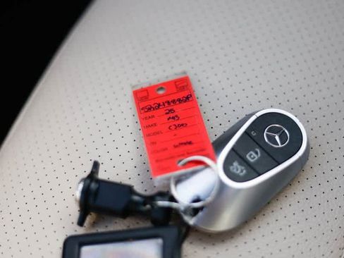 Certified 2025 Mercedes-Benz C 300 4MATIC Sedan image 36