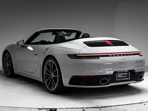 Certified 2024 Porsche 911 Carrera RWD image 3