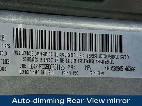 Used 2019 Jeep Grand Cherokee Overland image 30