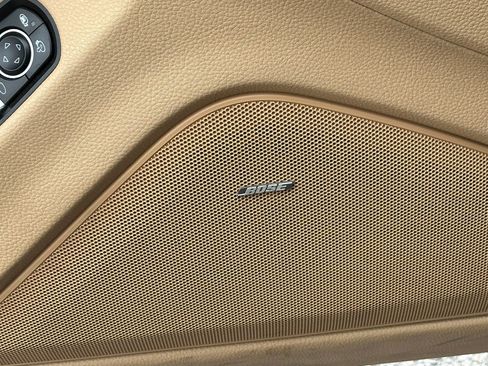 Used 2015 Porsche Panamera image 34