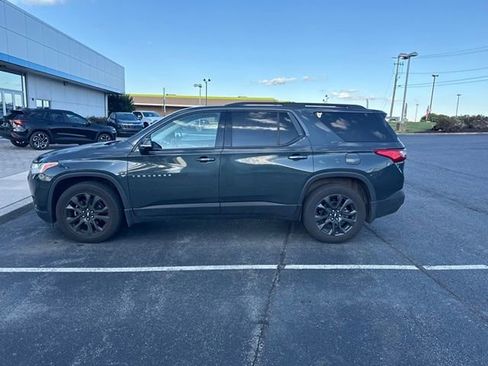 Used 2020 Chevrolet Traverse RS w/ LPO, Floor Liner Package AWD/4WD image 9