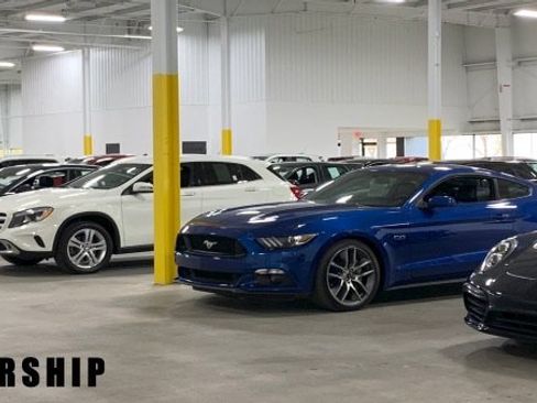 Used 2017 Chevrolet Camaro SS image 10