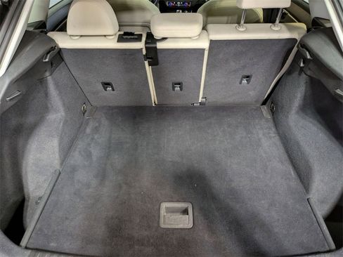 Used 2020 Audi Q3 2.0T Premium image 24