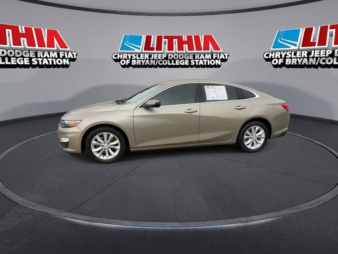 Used 2023 Chevrolet Malibu LT FWD image 4