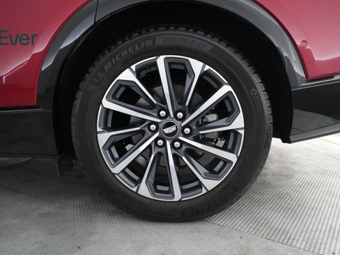 Used 2024 Cadillac Lyriq Sport AWD/4WD image 9
