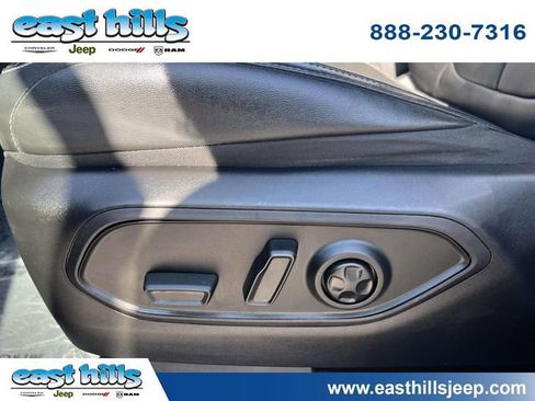 Certified 2023 Jeep Grand Cherokee Limited image 23