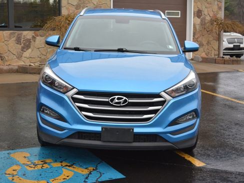 Used 2018 Hyundai Tucson SEL image 2